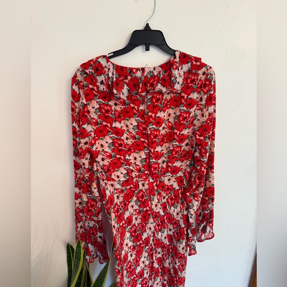 RIXO Floral Red Midi Dress with Ruffle Details - Picture 8 of 9